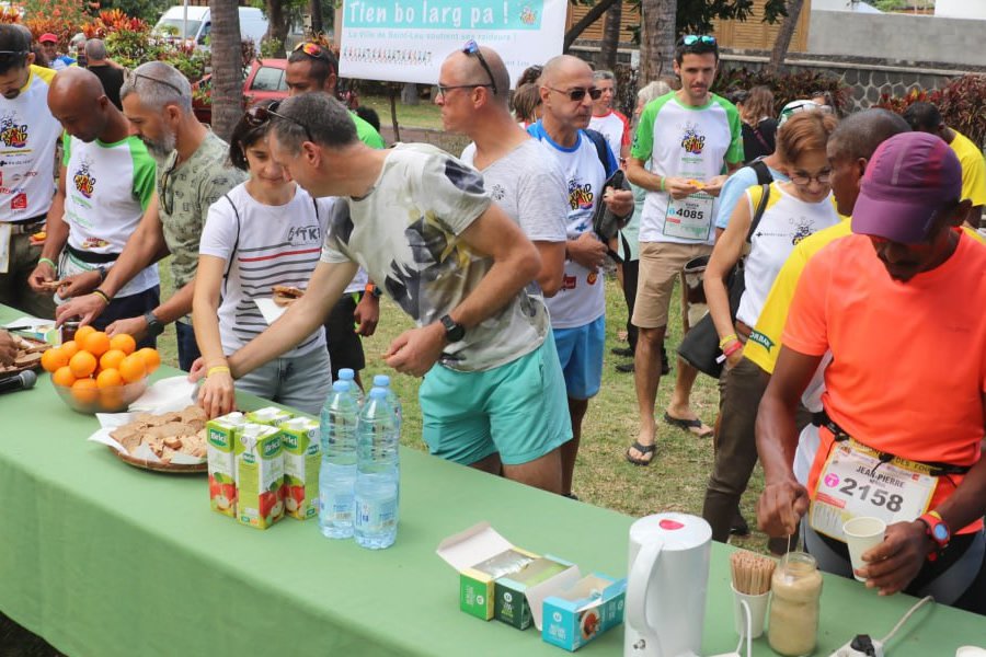 Rahmenlos Planchette Pour Petit-déjeuner Avec Inscription En Allemand"Mainz Stadtverliebte & Fans